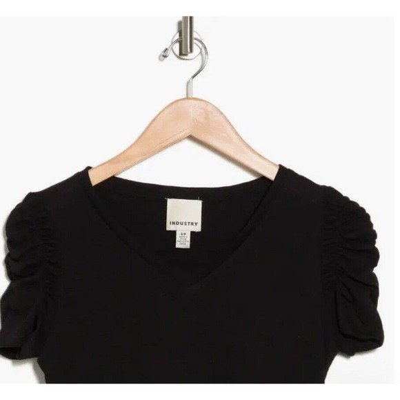 Industry Republic Ribbed Top Black With Puff Sleeves Size M - Picture 3 of 4